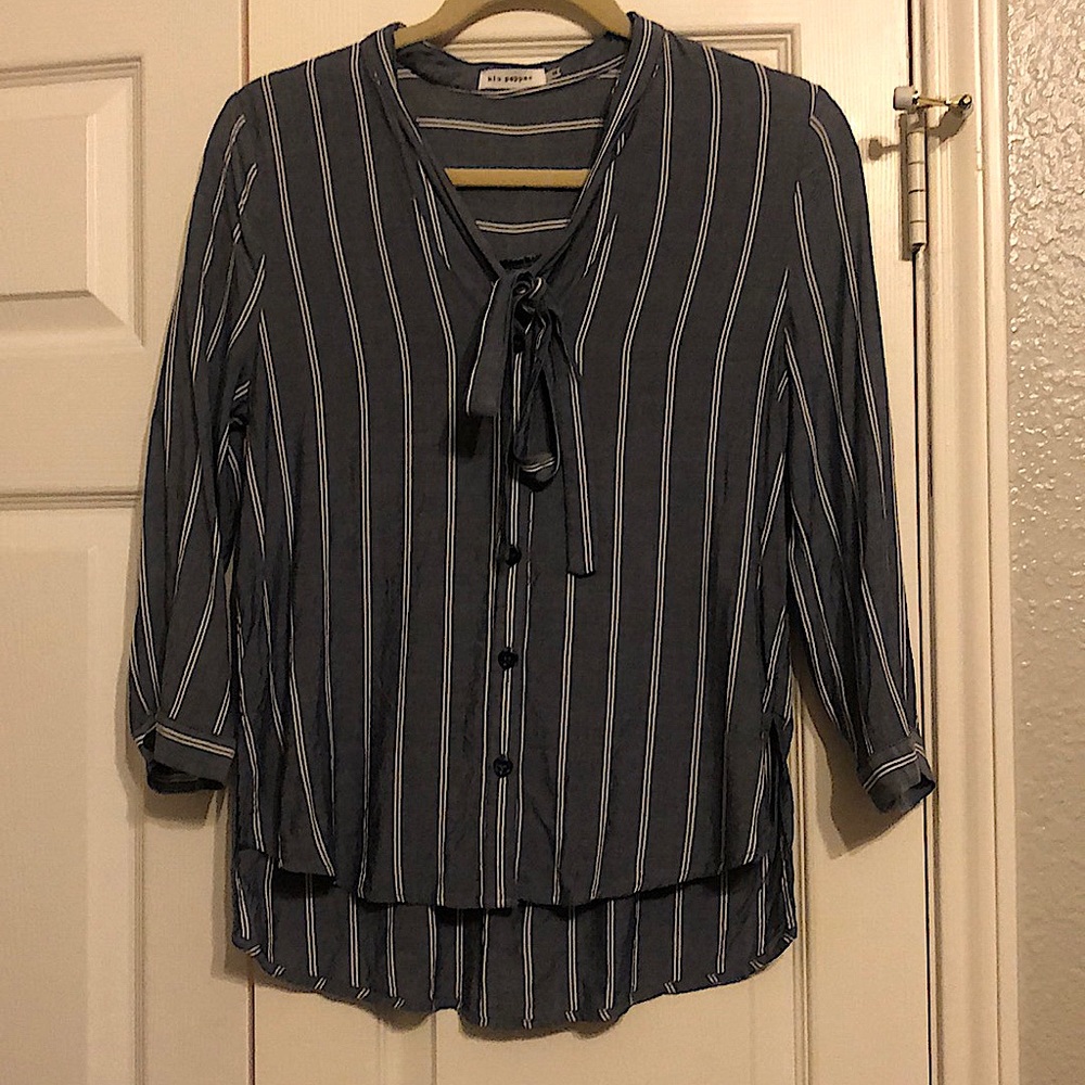Chambray white striped blouse
